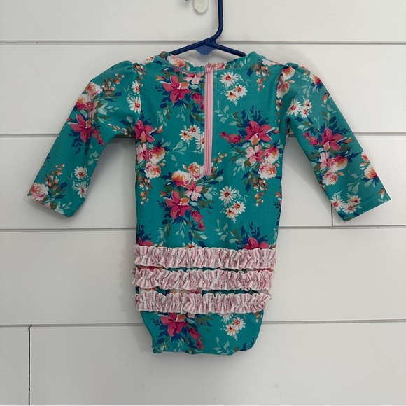 Ruffle Butts 6-12 Months Swimsuit Long Sleeve Rash Guard Floral Blue Pink - Picture 3 of 3